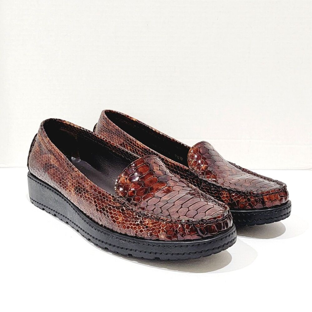 Stuart Weitzman Nice Brown Crystal Snake Loafers Women 9.5 W Croc Patent Leather